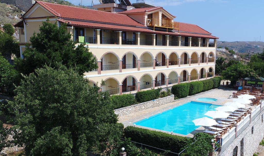 Llazari 3* Himara